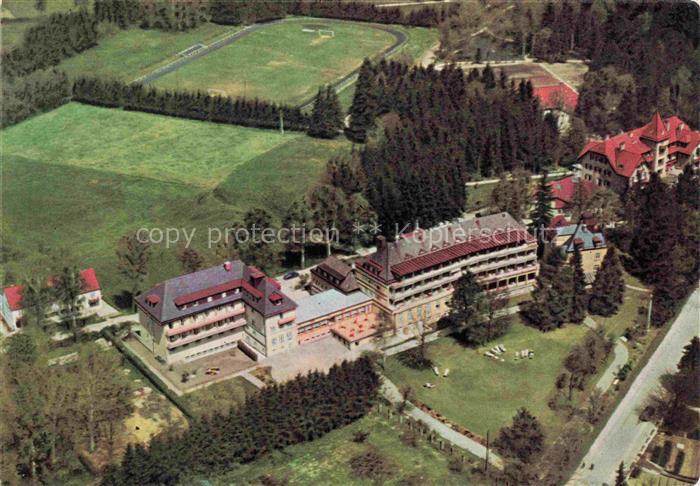 BAD WoeRISHOFEN Kurhotel Sonnenhof und Parkhotel Fliegeraufnahme