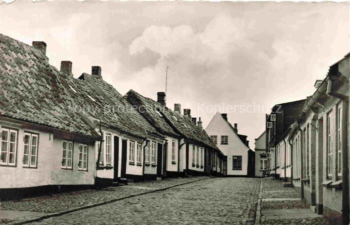 HUSUM  Nordfriesland Norsee Schleswig-Holstein Haeuserzeile