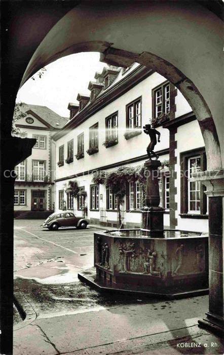 KOBLENZ  Rhein Am spuckenden Schaengelchen Brunnen