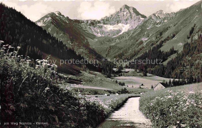 Namlos Ausserfern Tirol AT Namloser Wetterspitze und Dreienkoepfe