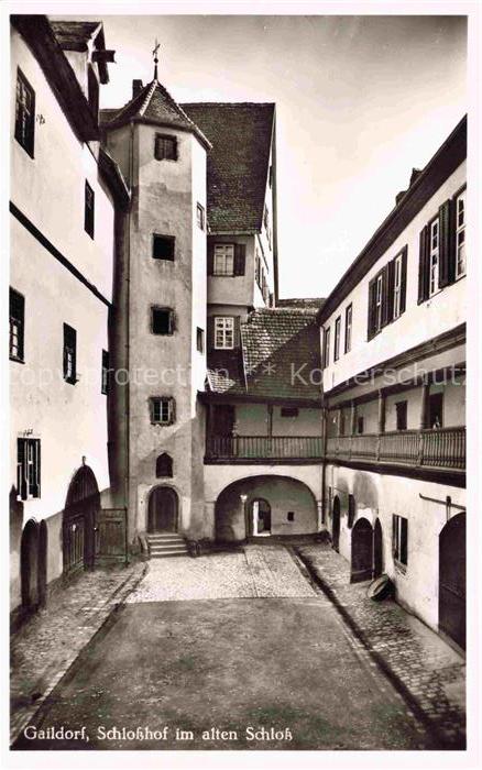 Gaildorf Schwaebisch-Hall BW Schlosshof im alten Schloss