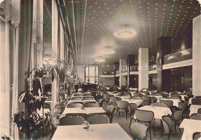 DRESDEN Elbe Cafe Prag Interieur