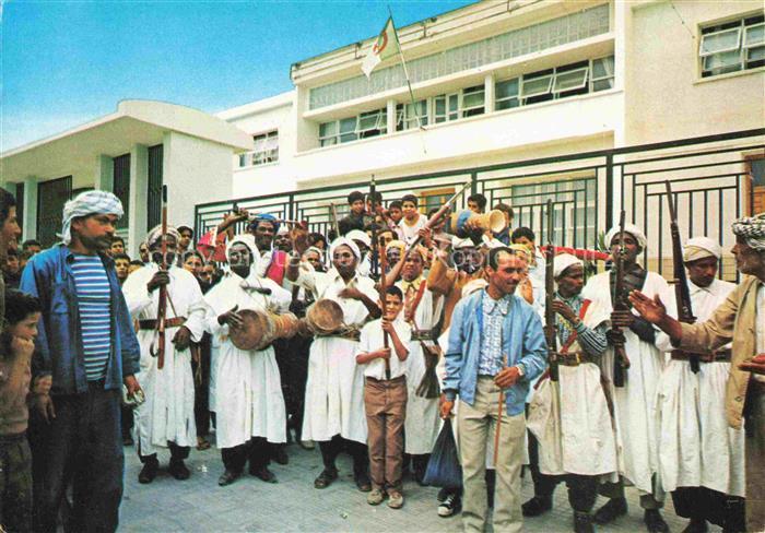 Relizane Algerie Scenes et Types et Mairie