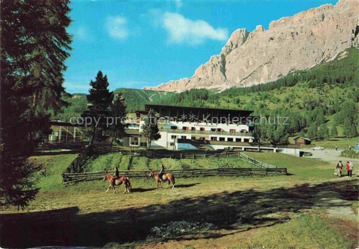 San Cassiano Badia St Kassian IT Hotel Armentarola verso la Varella e Conturines