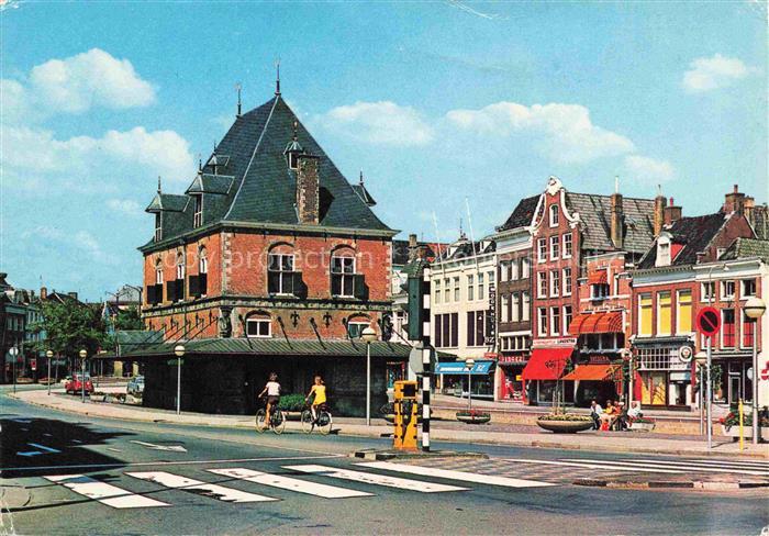 LEEUWARDEN Friesland NL Nieuwestad met Oude Waag