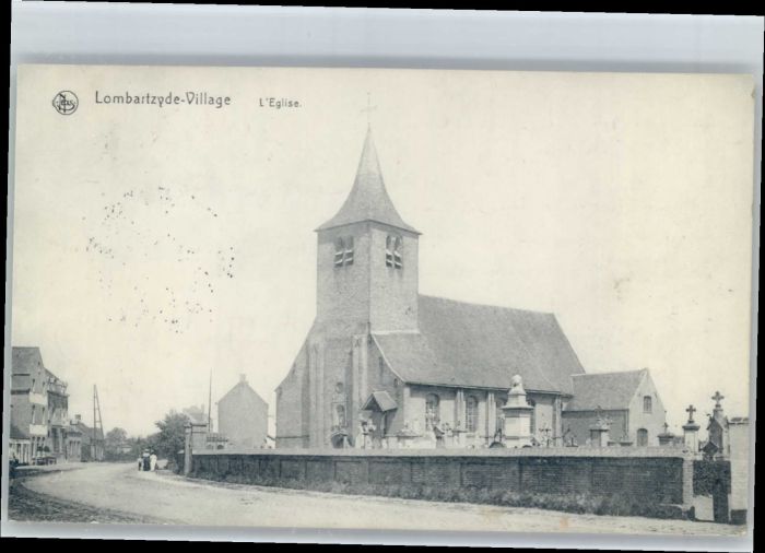 Lombartzyde Village Eglise