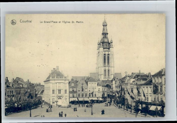 Courtrai KORTRIJK Flandre Belgie Courtrai Eglise St. Martin Grand Place