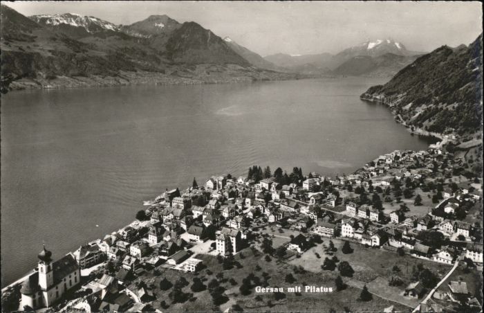 Gersau Vierwaldstaettersee Gersau Fliegeraufnahme