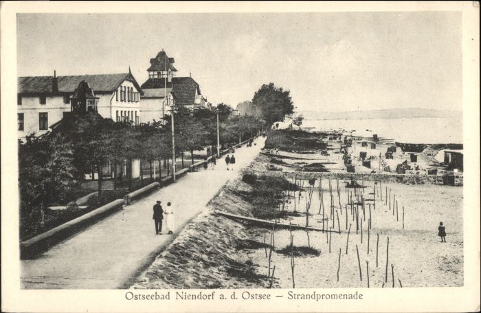 Niendorf Ostseebad Strandpromenade