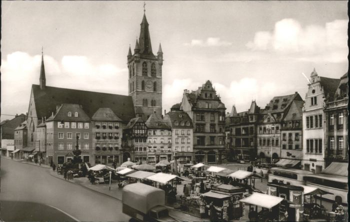 Trier Marktplatz Gangolfkirche