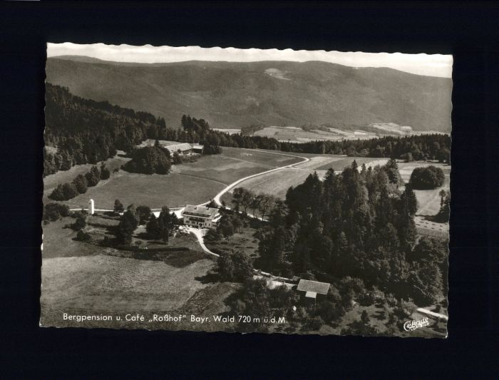 Geigant Fliegeraufnahme Pension Cafe Rosshof