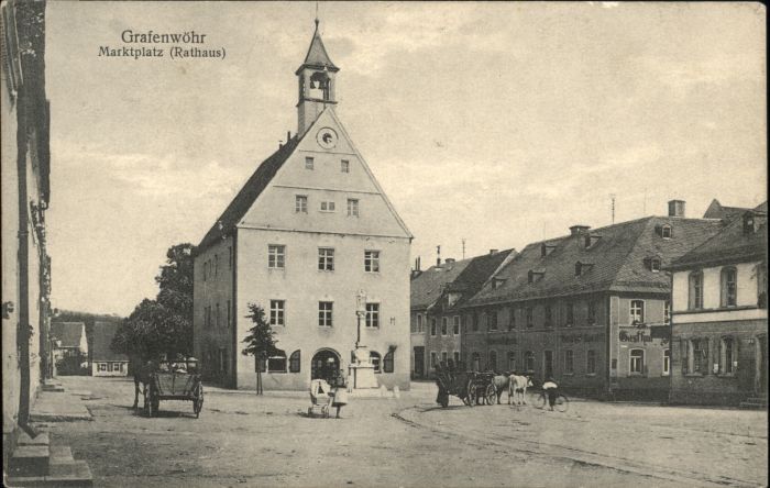 Grafenwoehr arktplatz Rathaus
