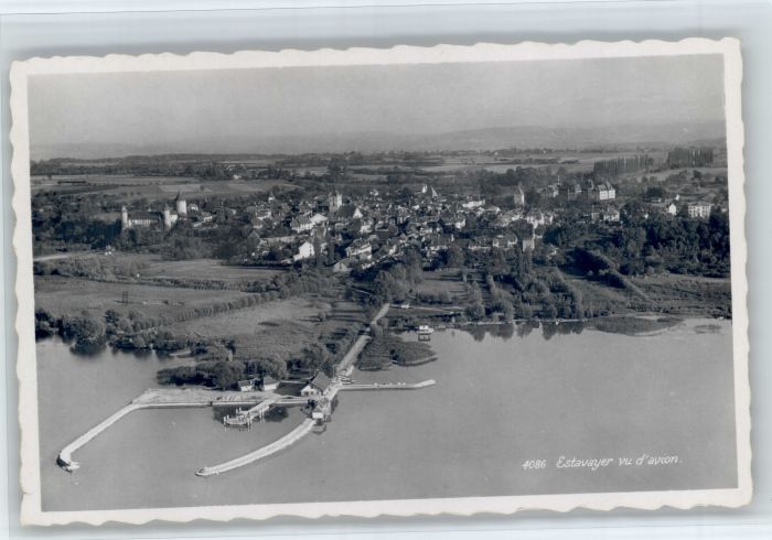 Estavayer-le-Lac Fliegeraufnahme