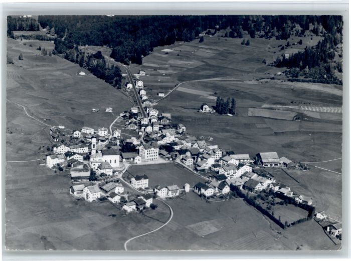Lantsch Fliegeraufnahme