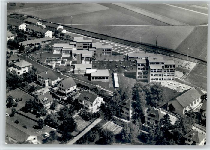 Zuerich ffoltern Schule Riedenhalde