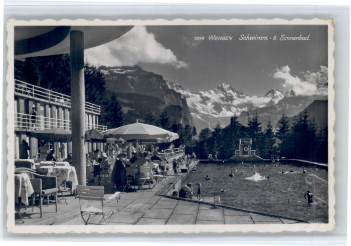 Wengen  BE Wengen Schwimm Sonnenbad