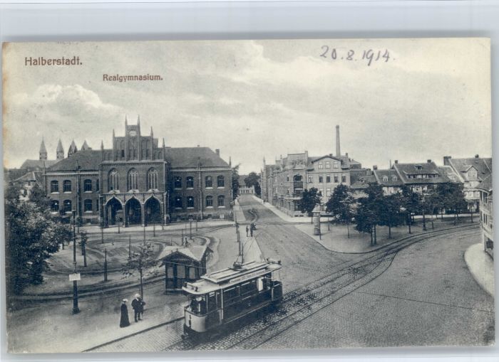 Halberstadt Schule Strassenbahn