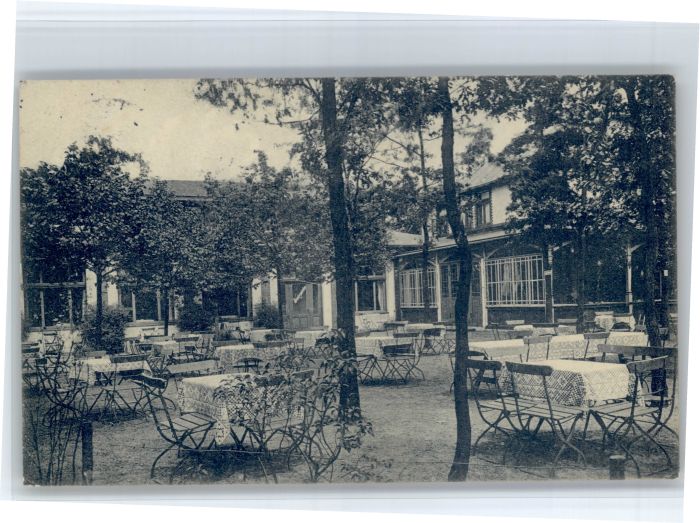 Neumuenster Schleswig-Holstein Neumuenster Forsthaus Stadtpark