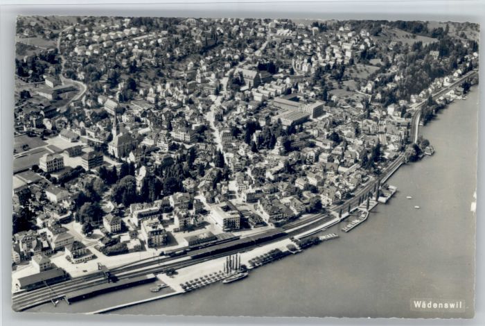 Waedenswil Fliegeraufnahme