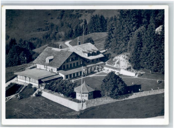 Huttwil ? Kurhaus Luederenalp Fliegeraufnahme