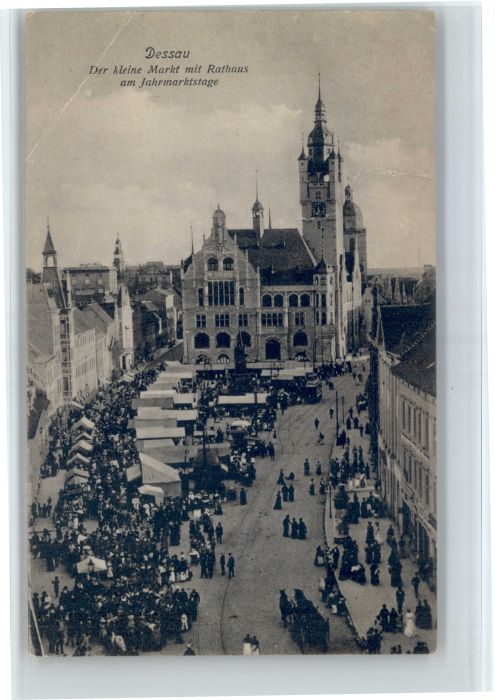 Dessau-Rosslau Dessau Markt Rathaus