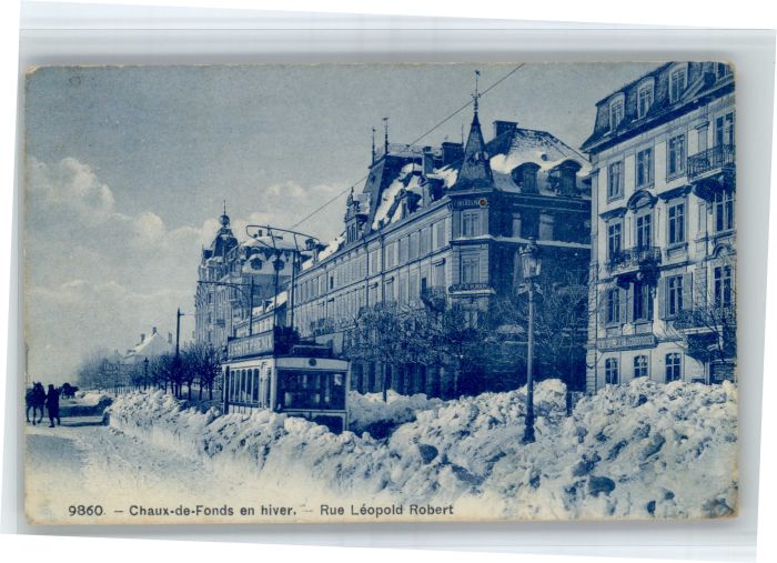 La Chaux-de-Fonds Rue Leopold Robert Tram