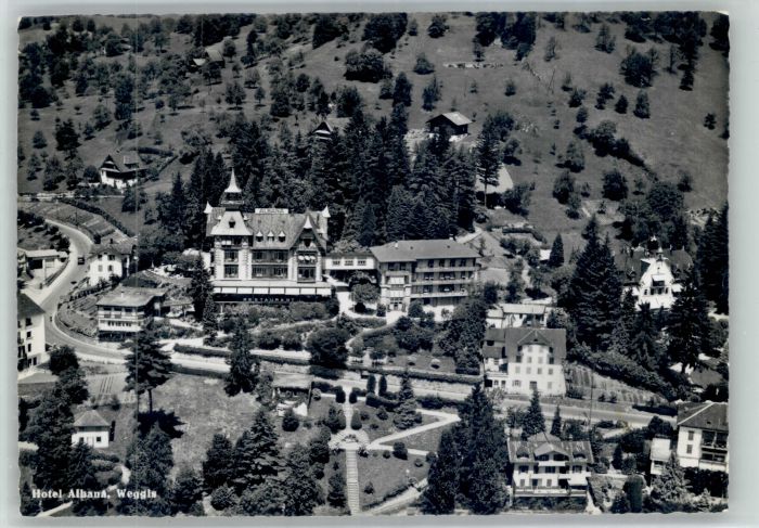 Weggis Vierwaldstaettersee Weggis Fliegeraufnahme Hotel Albana