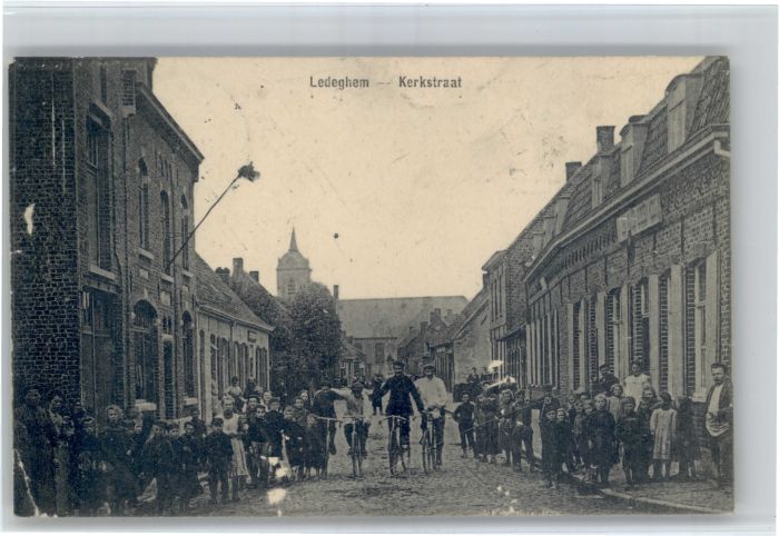 Ledeghem Kerkstraat Fahrrad