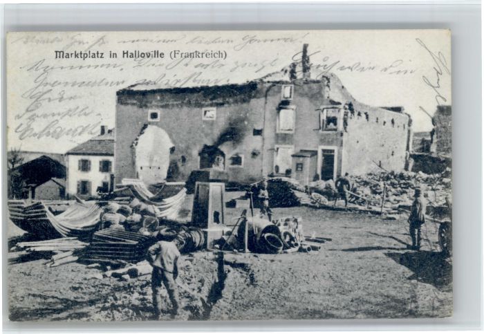 Halloville Marktplatz Zerstörung