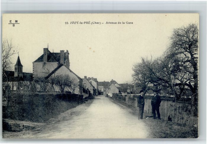 Ivoy-le-Pre Cher Avenue Gare