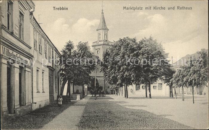 Trebbin Marktplatz Kirche Rathaus