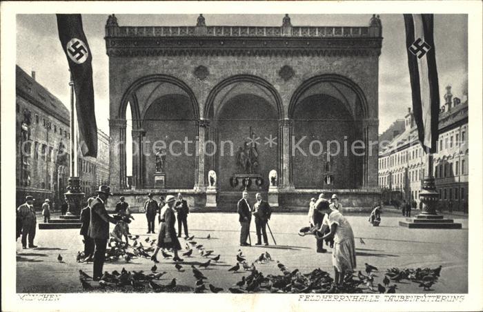Muenchen Feldherrnhalle Taubenfuetterung NZ3