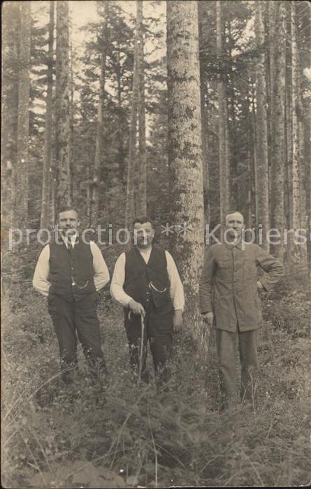 Dettingen Hohenzollern Foto Wald Maenner