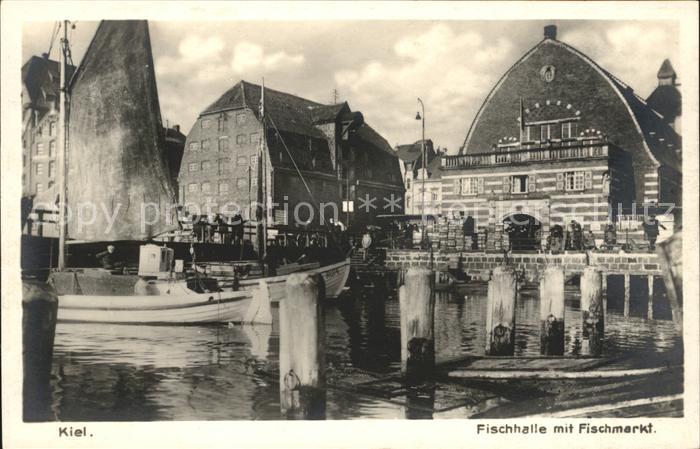 Kiel Fischhalle mit Fischmarkt