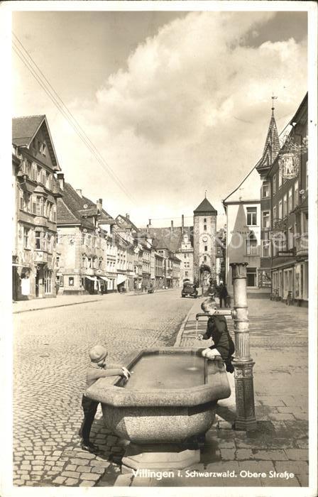 Villingen-Schwenningen Oberestrasse Brunnen Kinder