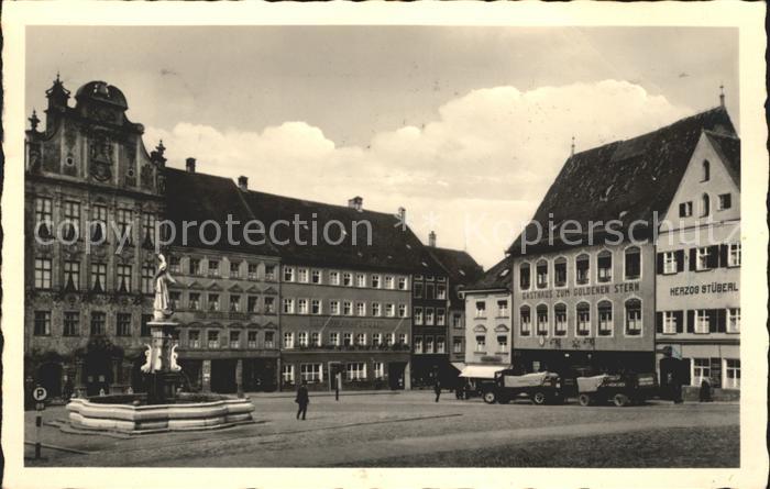 Landsberg Lech Hauptplatz mit Rathaus und Marienbrunnen