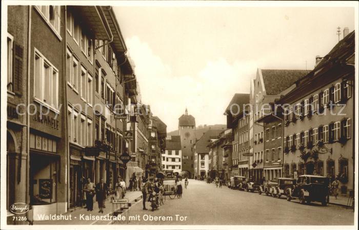 Waldshut Tiengen Rhein Kaiserstrasse mit Oberem Tor