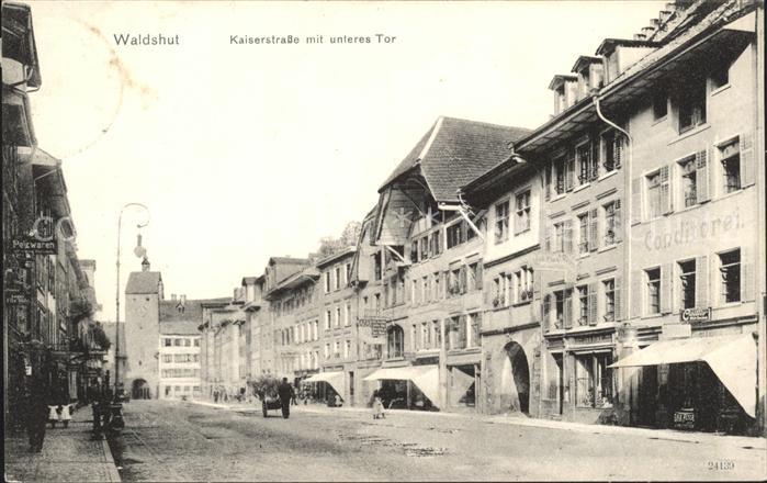 Waldshut Tiengen Rhein Kaiserstrasse mit unterem Tor