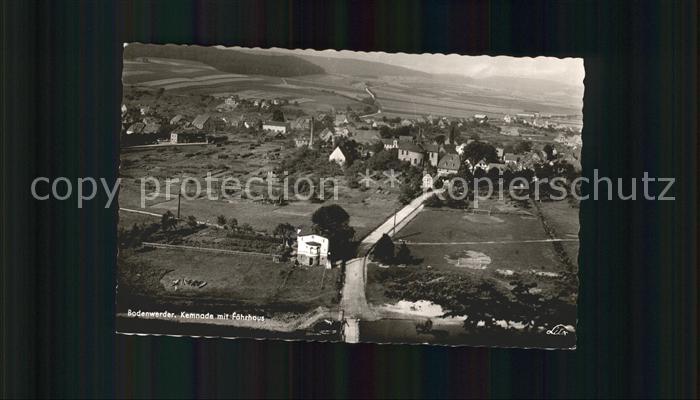 Bodenwerder Kemnade mit Faehrhaus Fliegeraufnahme
