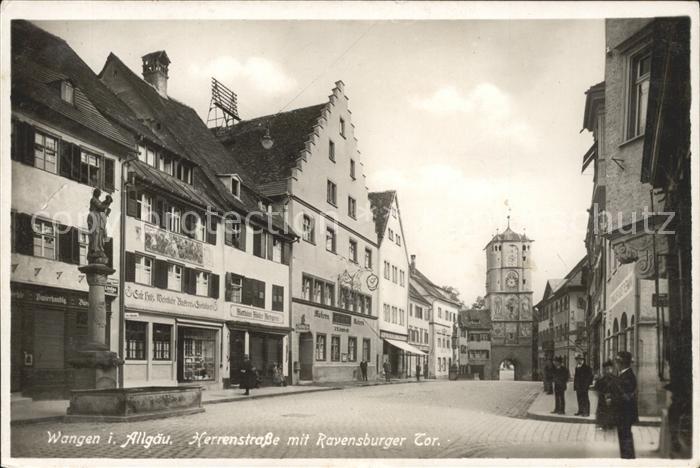 Wangen Allgaeu Herrenstrasse mit Ravensburger Tor