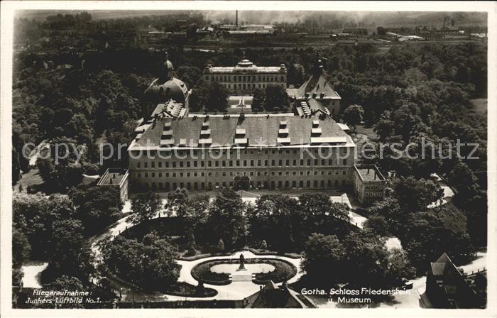 Gotha Thueringen Schloss Friedenstein Museum Fliegeraufnahme