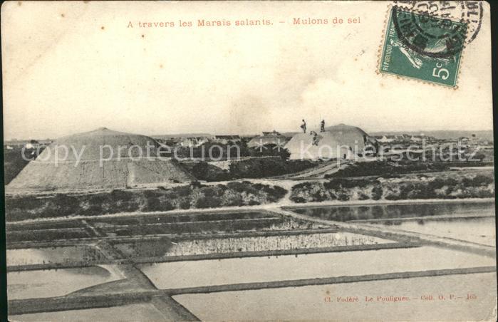Le Pouliguen A travers les Marais salants Mulons de