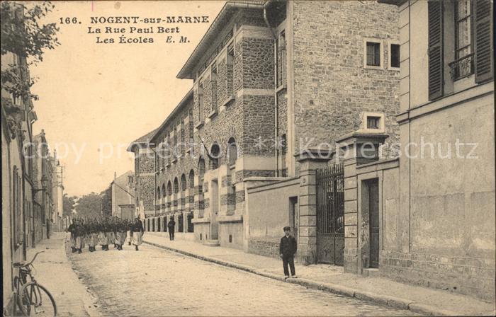 Nogent-sur-Marne Rue Paul Bert Les Ecoles Militaire