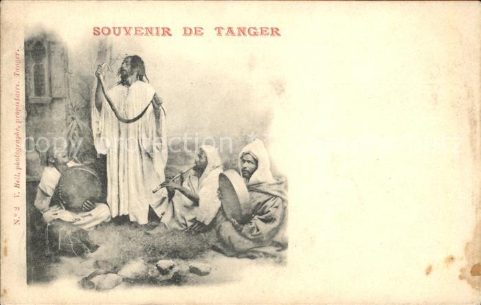 Tanger Tangier Tangiers Schlangenbeschwoerer Tamburin Floete
