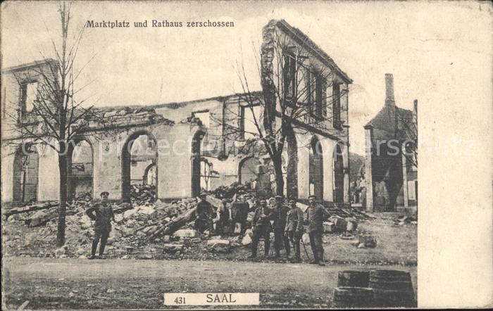 Saal Elsass Marktplatz Rathaus zerschossen