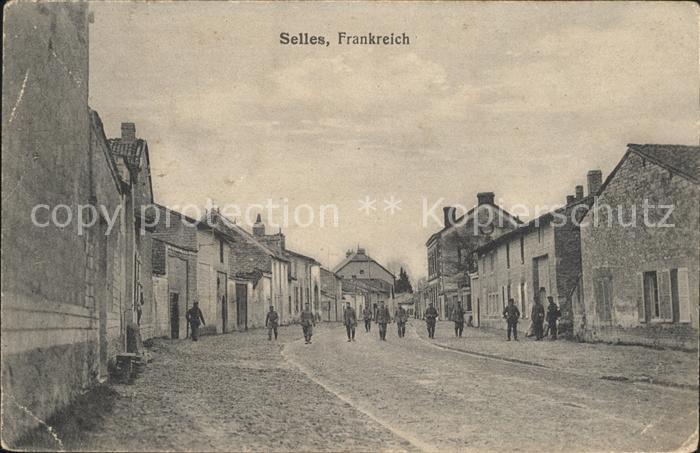 Selles Eure Dorfstrasse Soldaten