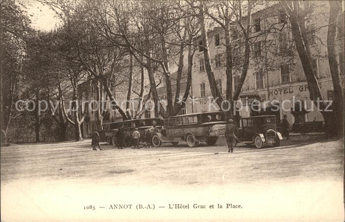 Annot Hotel Grac et la Place