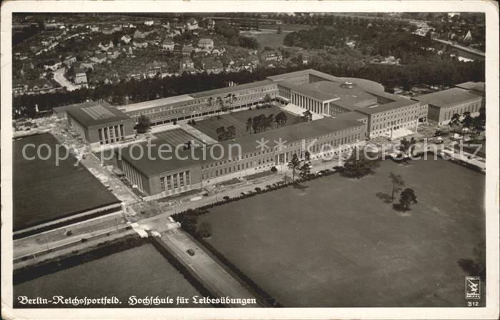 Berlin Reichssportfeld Hochschule Leibesuebungen Fliegeraufnahme NZ3