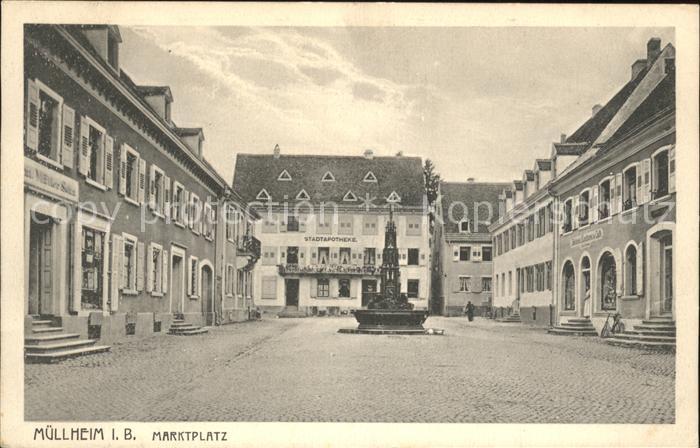 Muellheim Baden Marktplatz Brunnen Apotheke