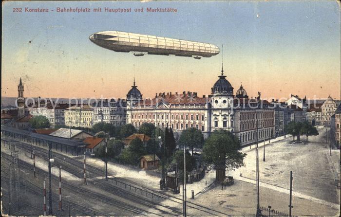 Konstanz Bodensee Bahnhofplatz mit Hauptpost und Marktstaette Zeppelin